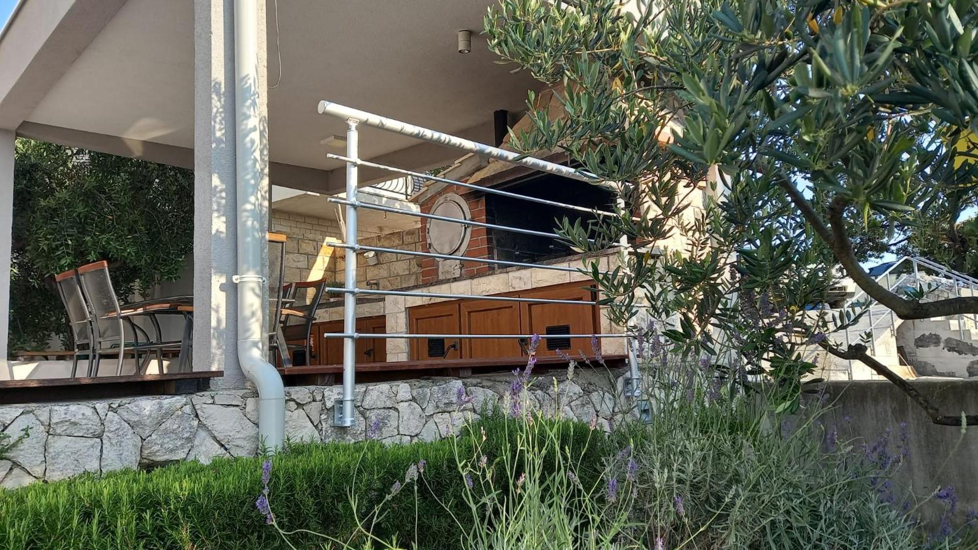 Apartments Jelena Razanj Exterior photo