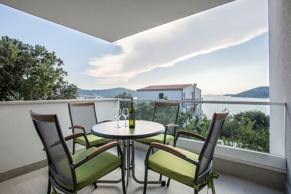 Apartments Jelena Razanj Exterior photo