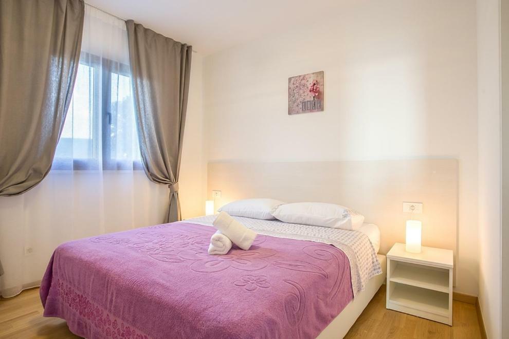 Apartments Jelena Razanj Exterior photo